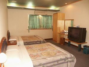 民宿山莊四人套房